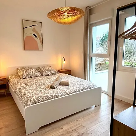 Le Jouon - Magnifique Maison De Avec Jardin *